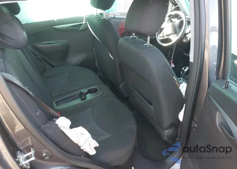 2016 Chevrolet Spark 1Lt Cvt z USA, uszkodzony, nr VIN KL8CD6SAXGC622469